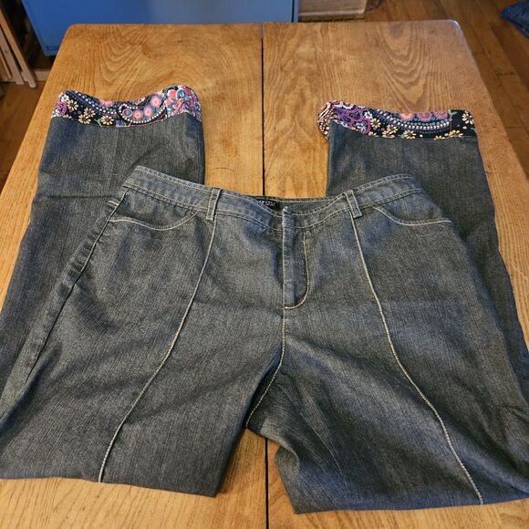 Kenneth Cole Flower Trim Pleated Pocket Jeans Women's Size W32 - Picture 3 of 7